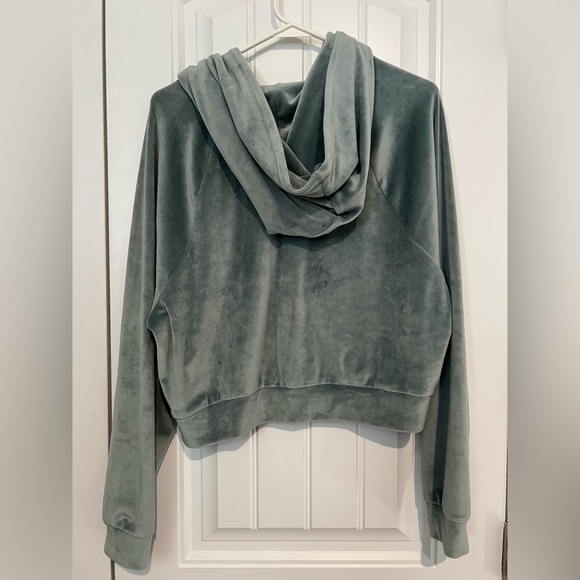 Victoria’s Secret Velour Zip-Up Hoodie Jacket Green Size Small - Picture 5 of 6